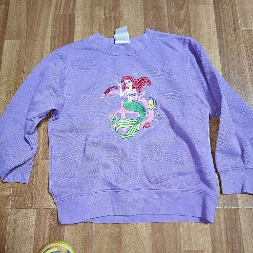 Y2k Disney Store ARIEL LITTLE.MERMAID sweater